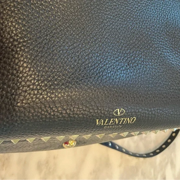 Valentino Garavani Bag - Picture 10 of 14